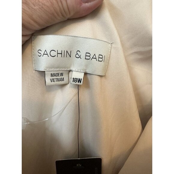 Sachin & Babi Chelsea Crinkle Satin One-Shoulder Gown 18W NWTs $185 Champagne - Picture 7 of 11